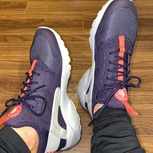 Nike Huarache Air Women’s
